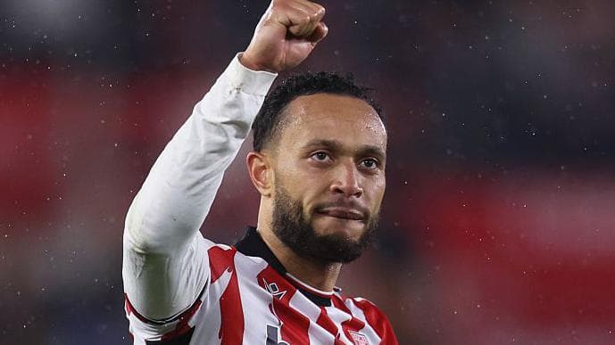 Ex-England U21 midfielder Baker swaps Stoke for Turkey