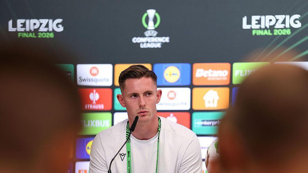 Henderson eyes 'huge honour'