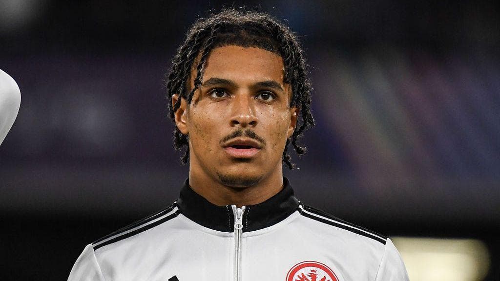Hull's deal for Frankfurt winger Bahoya falls through
