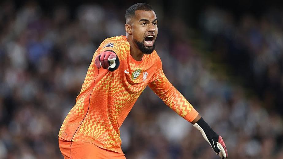 'Sanchez will undermine everything they do'