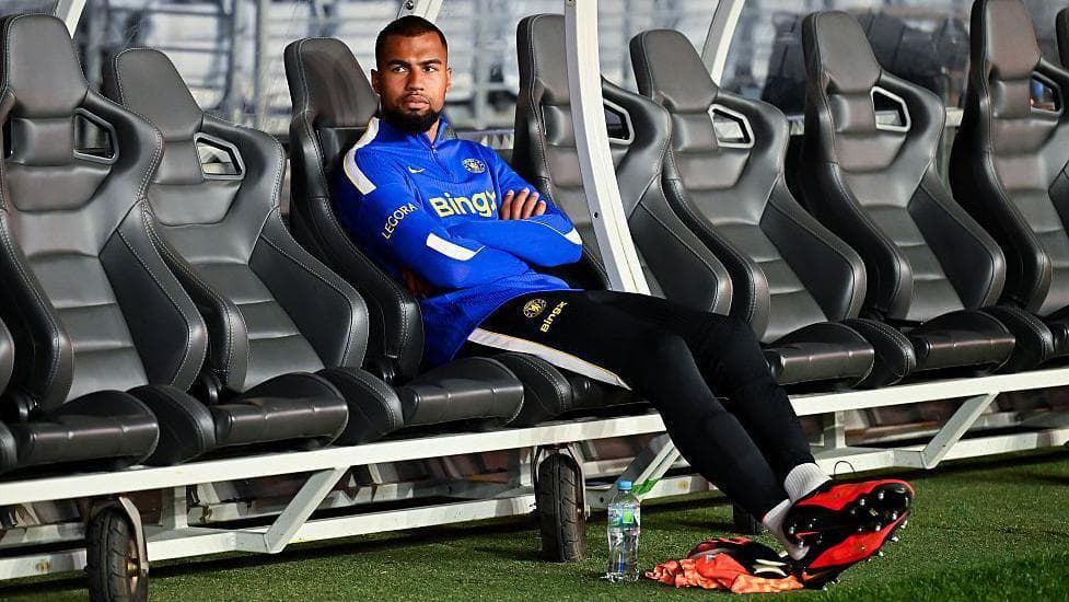 Alonso bringing 'calm' to Chelsea - Sanchez