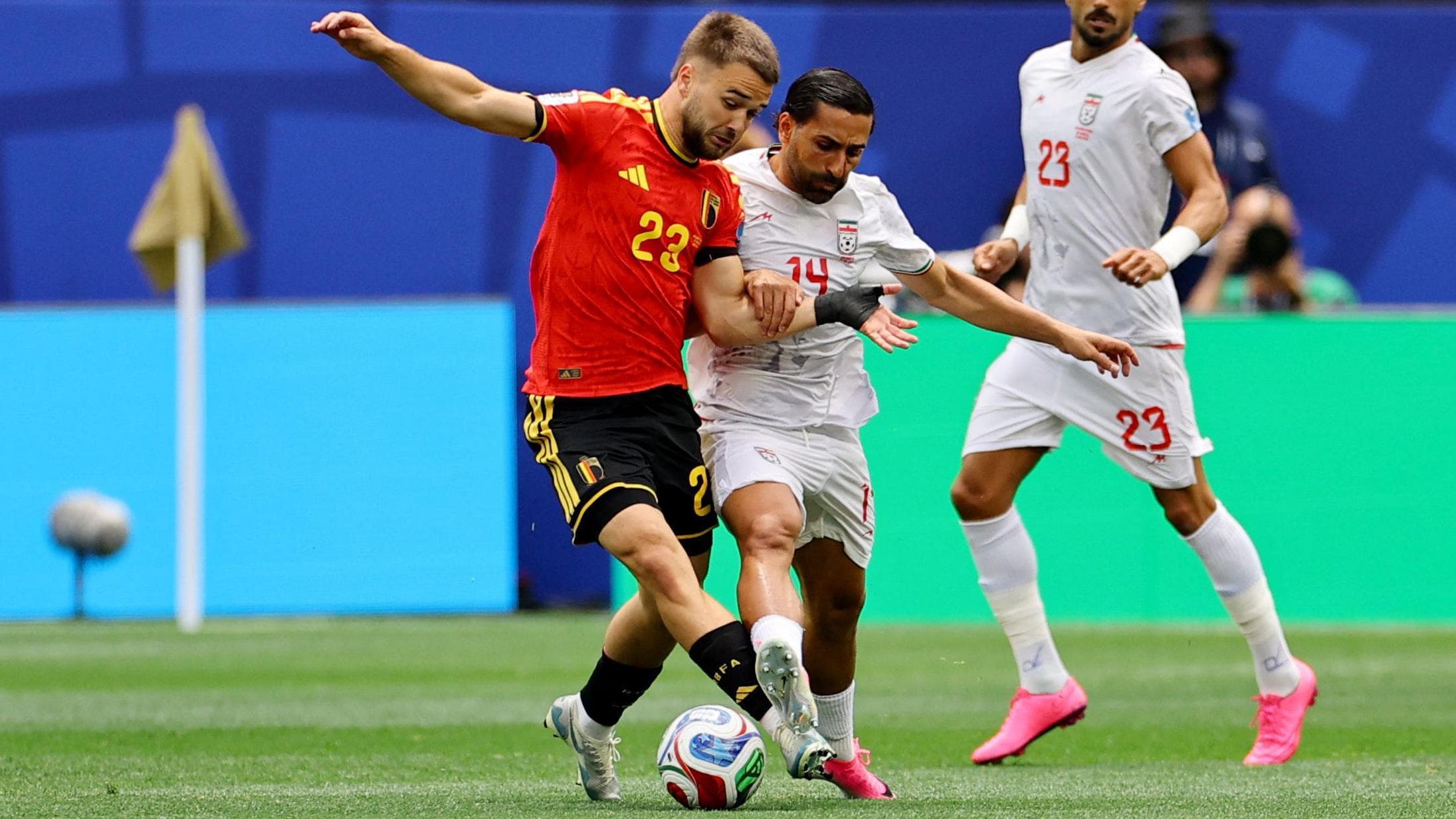 Raskin starts as Belgium held for second game in row