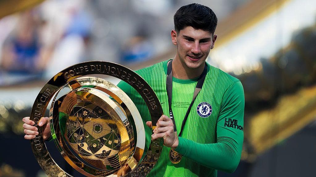'Similar to Courtois' - could Penders become Chelsea number one?