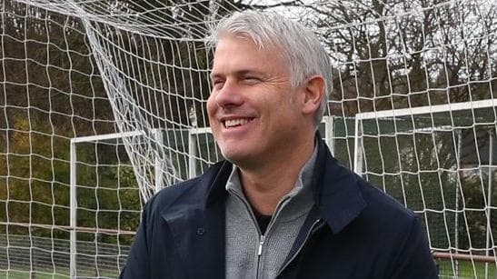 Ex-England midfielder Lee takes up Hornchurch role