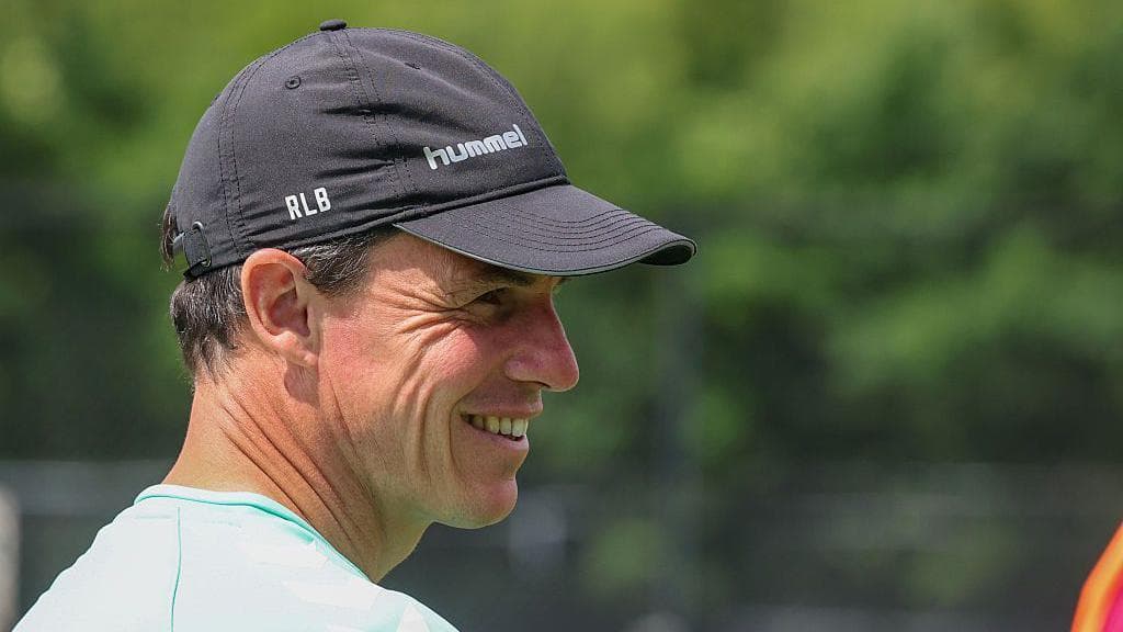 'No anxiety' from Le Bris over lack of signings