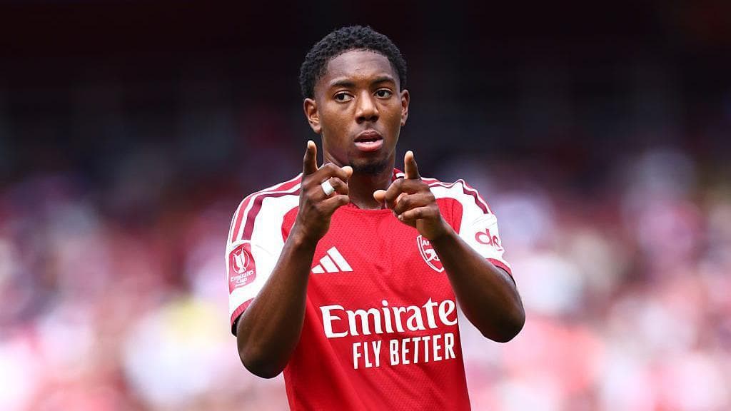 Could Lewis-Skelly end Man Utd's left-back search?