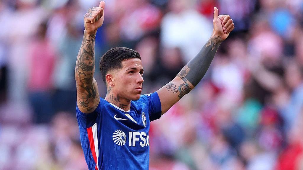 Will Man City make move for Fernandez as Chelsea's deadline approaches?