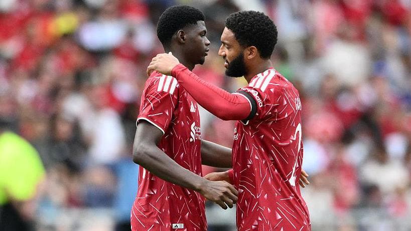 Getting squad depth right 'keeps players on toes' - Fowler