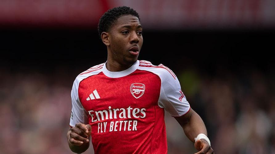 Lewis-Skelly's push to start in midfield for Arsenal