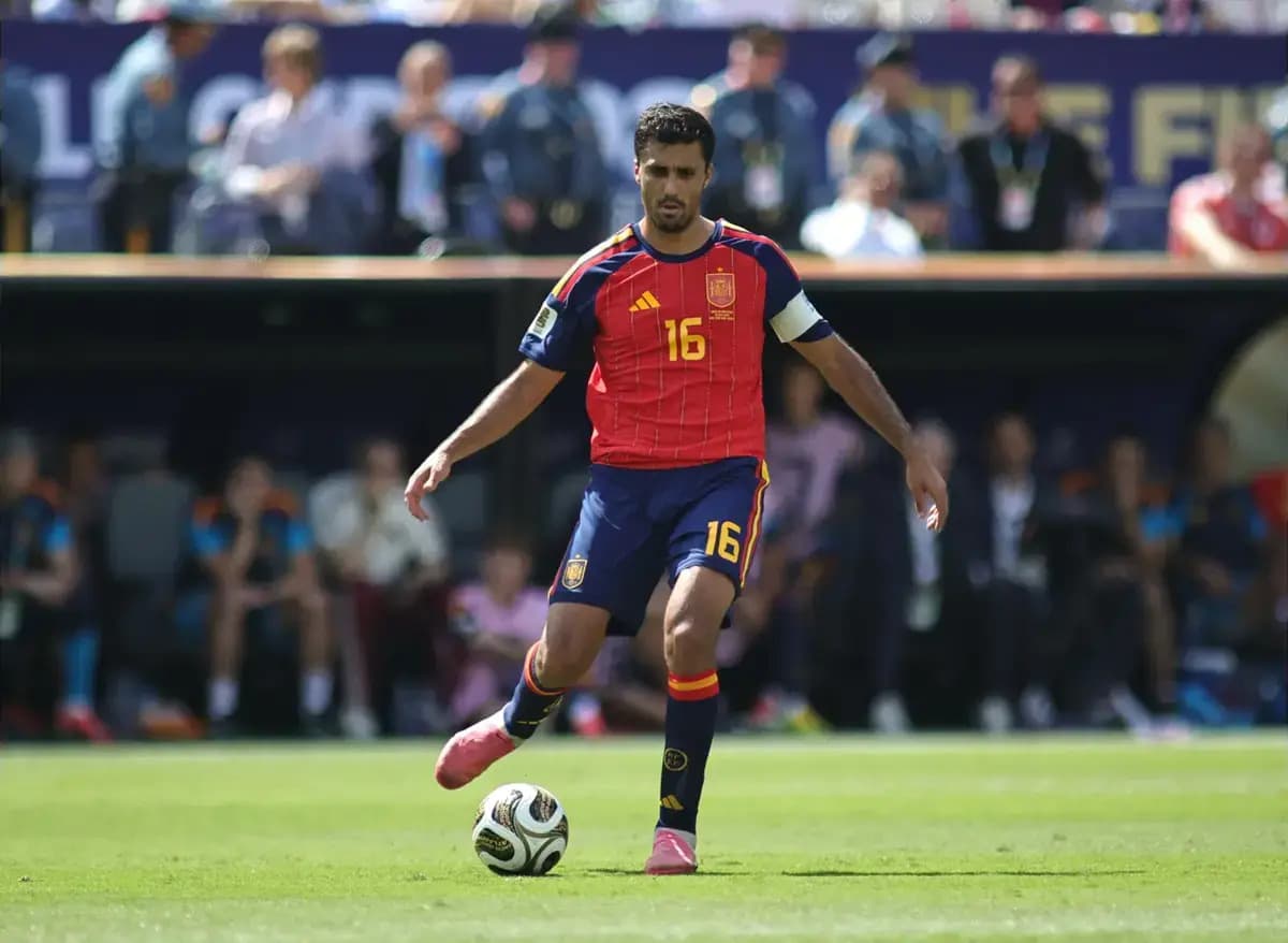 Key caveat in Enzo Maresca’s Man City contract revealed as Rodri to Real Madrid transfer saga intensifies
