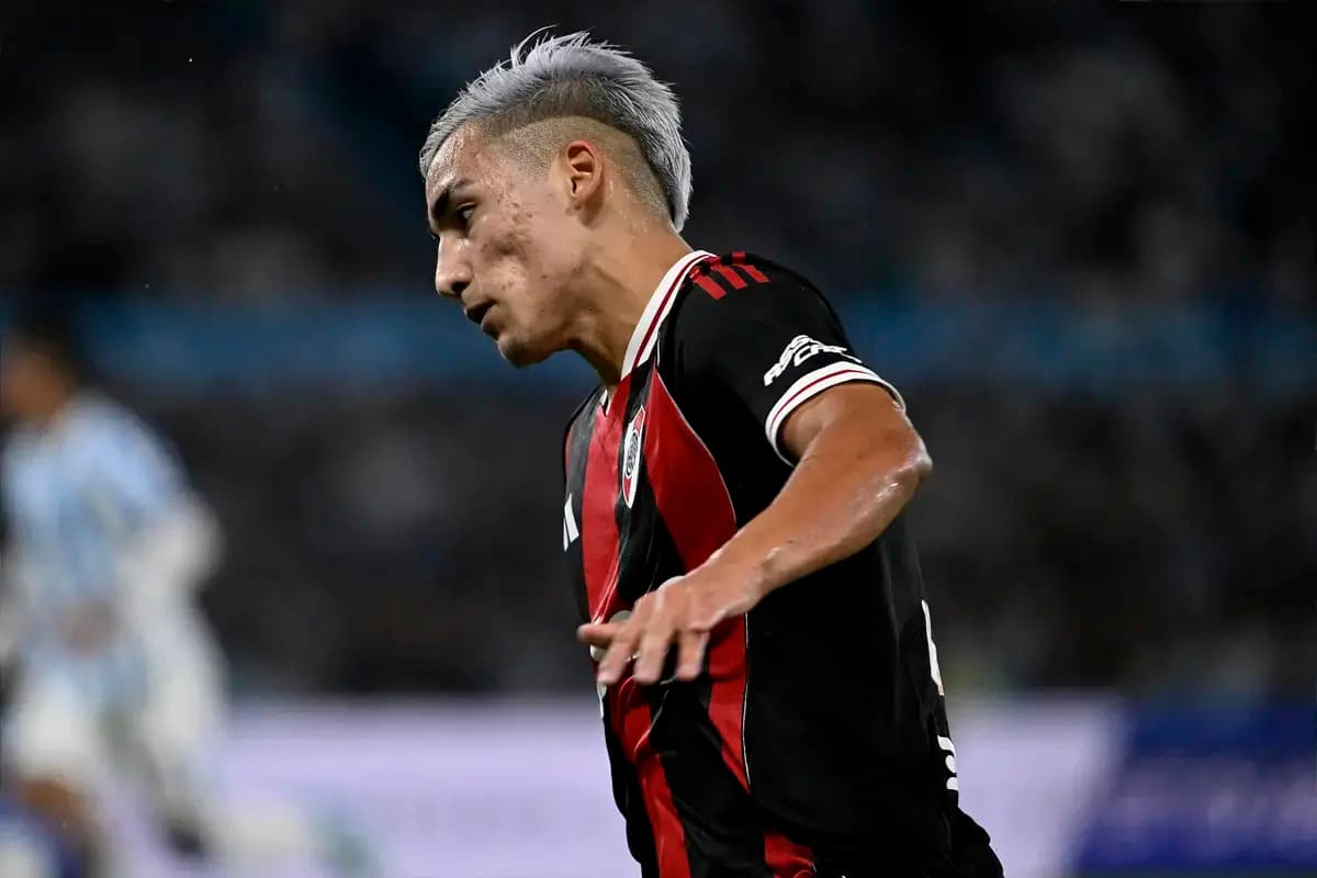 Manchester City ‘accelerate’ efforts to beat Premier League rivals to River Plate sensation’s signature