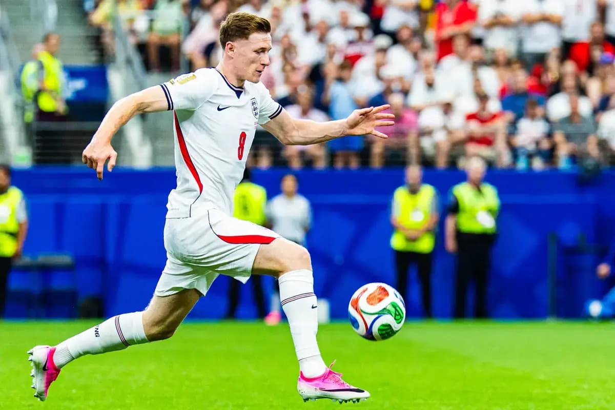 Manchester City set to include ‘more achievable’ bonuses in fresh Elliot Anderson bid