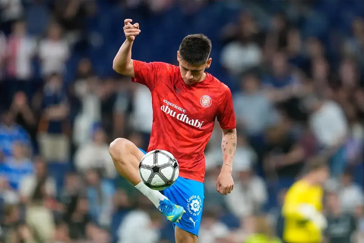From Argentina: Enzo Maresca to deliver verdict on Claudio Echeverri’s Man City future amid River Plate loan option