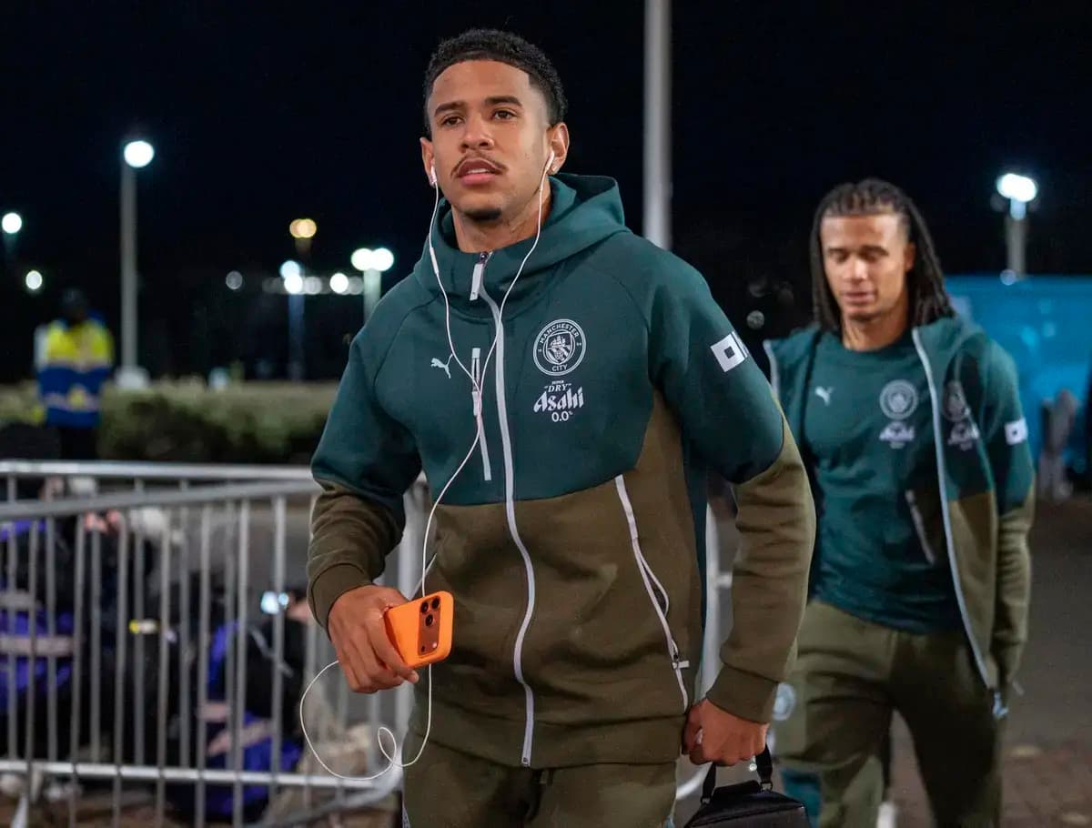 Manchester City receive transfer request from star forward