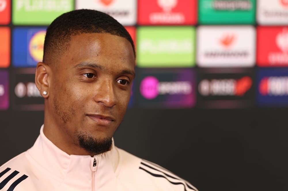 Arsenal pursuit of Aston Villa 28yo stalls