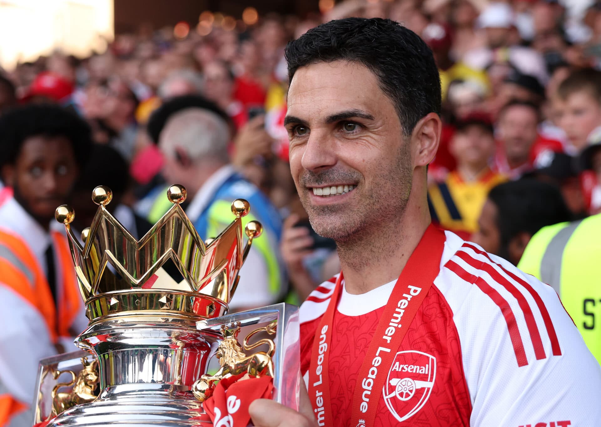Arteta & his players agree on 1 thing after Premier League trophy lift