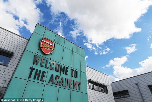 Arsenal u18s get first win of season