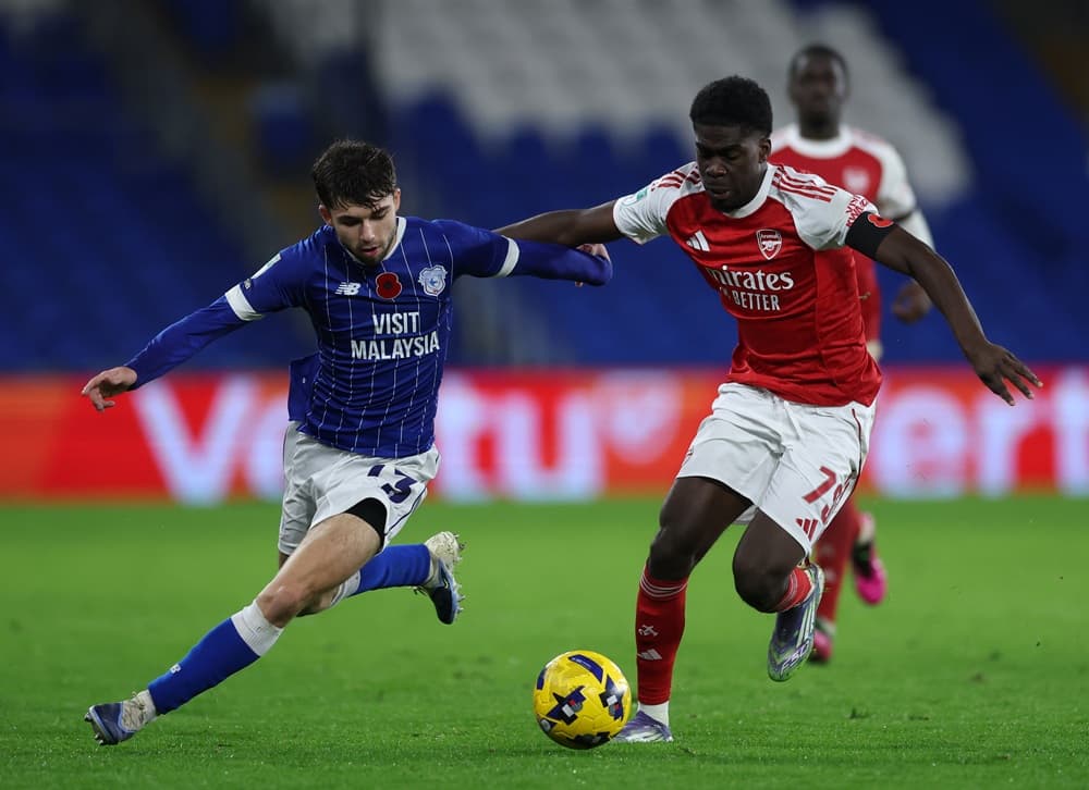 Arsenal contract talks continue without breakthrough for 2