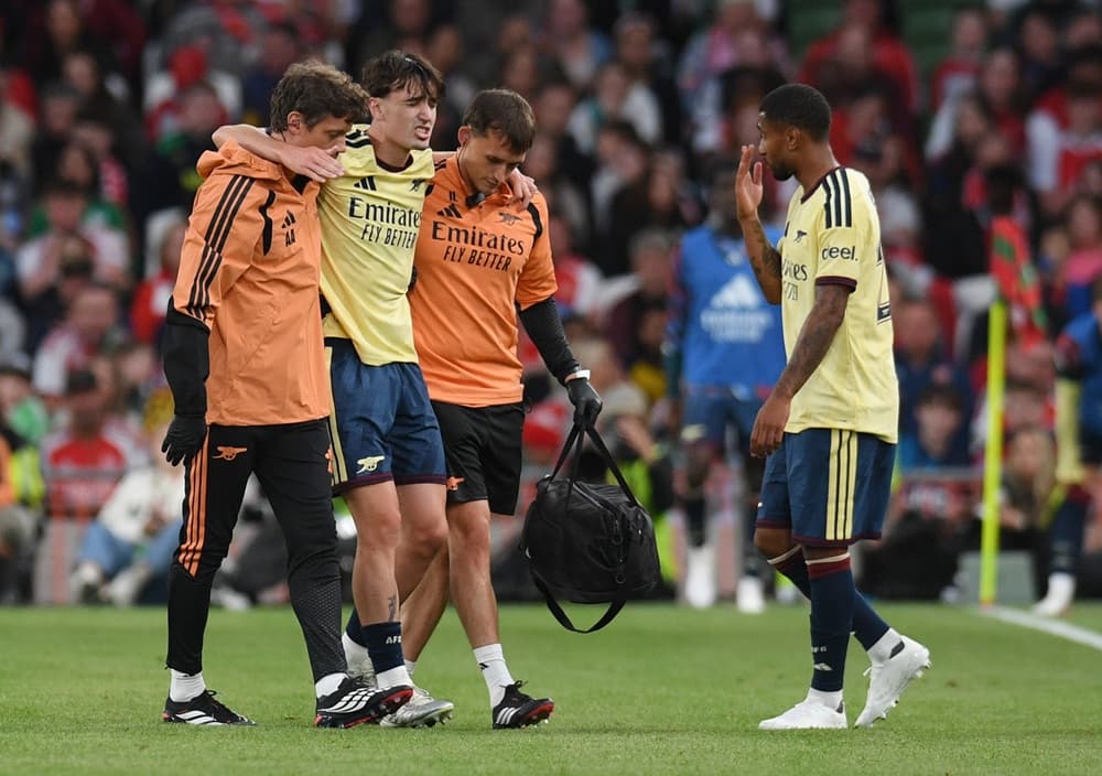 Arteta provides worrying injury update on Arsenal 19yo