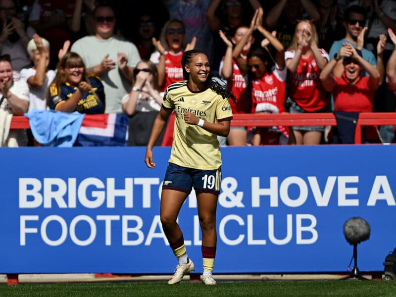 Debut wondergoal as Arsenal women beat Brighton