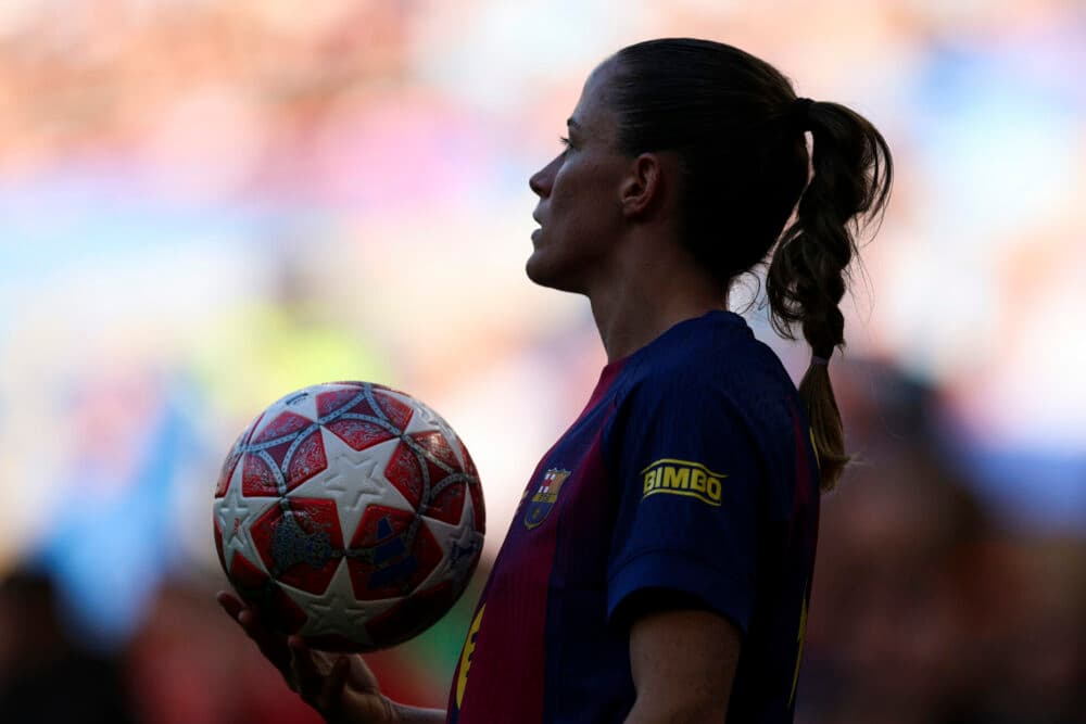 Arsenal sign 27yo Spanish full-back from Barcelona