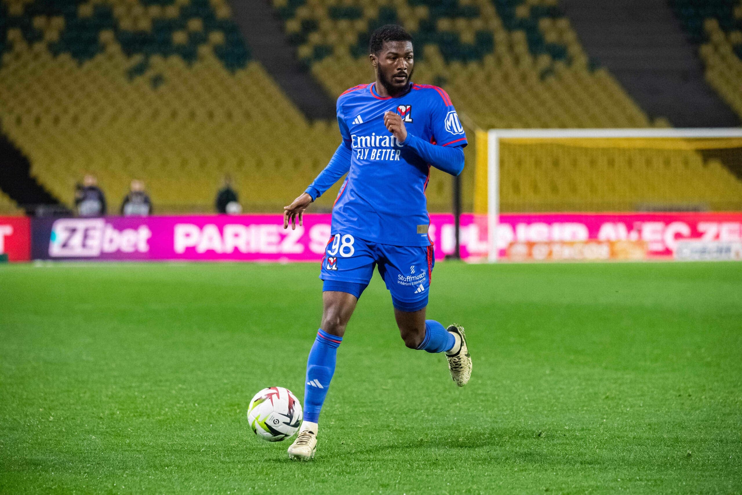 Crystal Palace Consider Lyon Deal as Contract Situation Opens Door