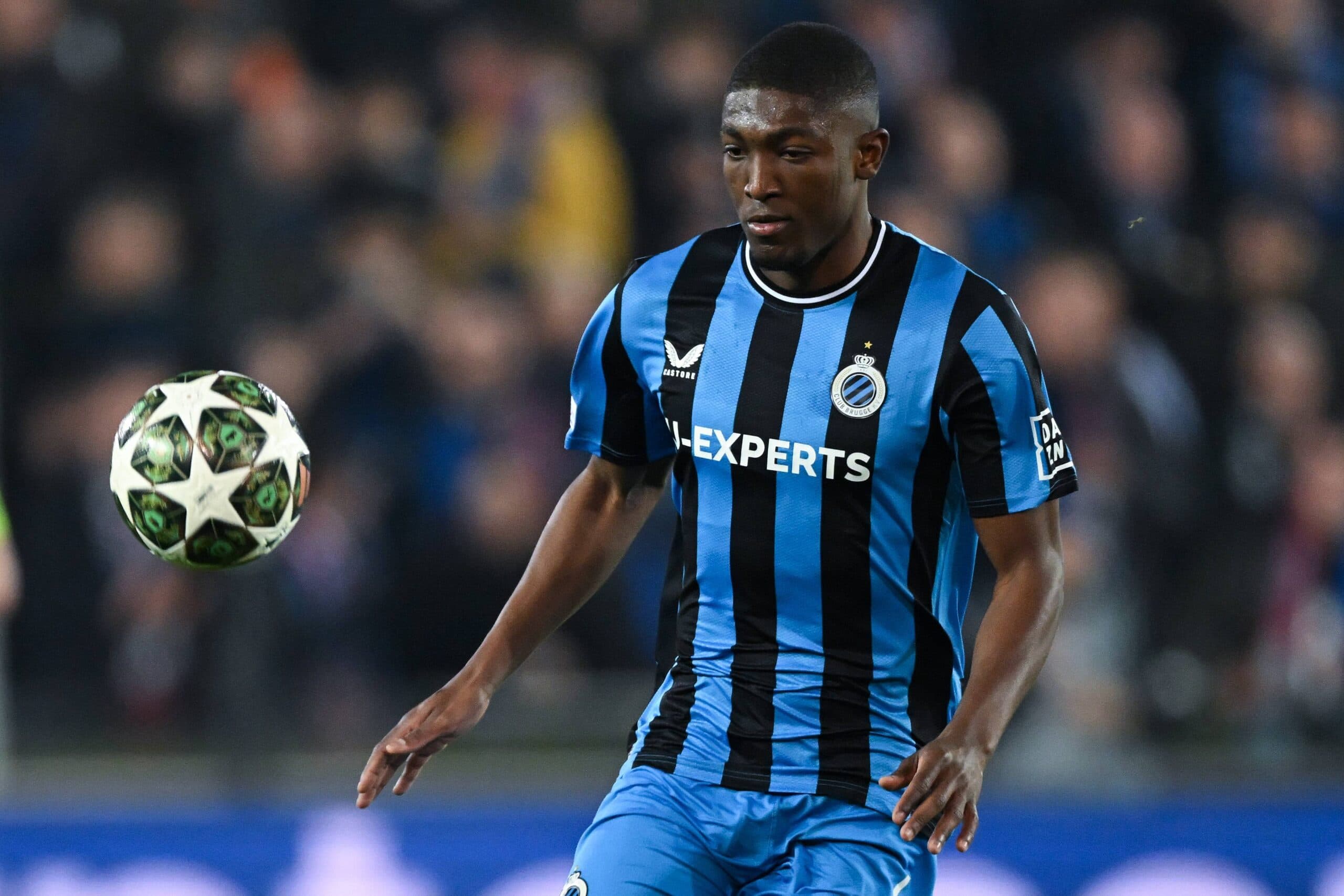 Report: Aston Villa reach agreement over move for 22-year-old defender