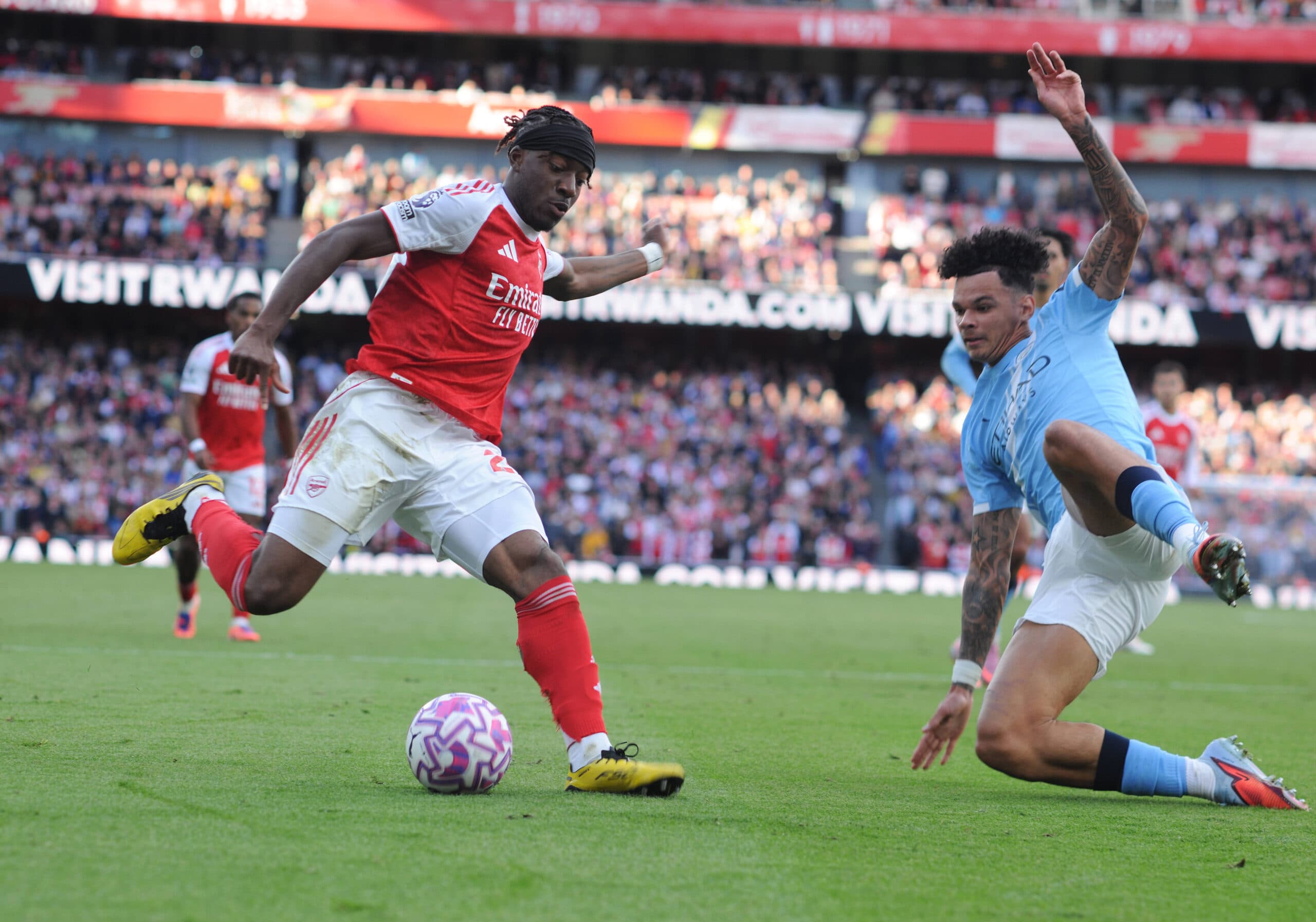 Report: Two European giants eyeing move for Arsenal forward