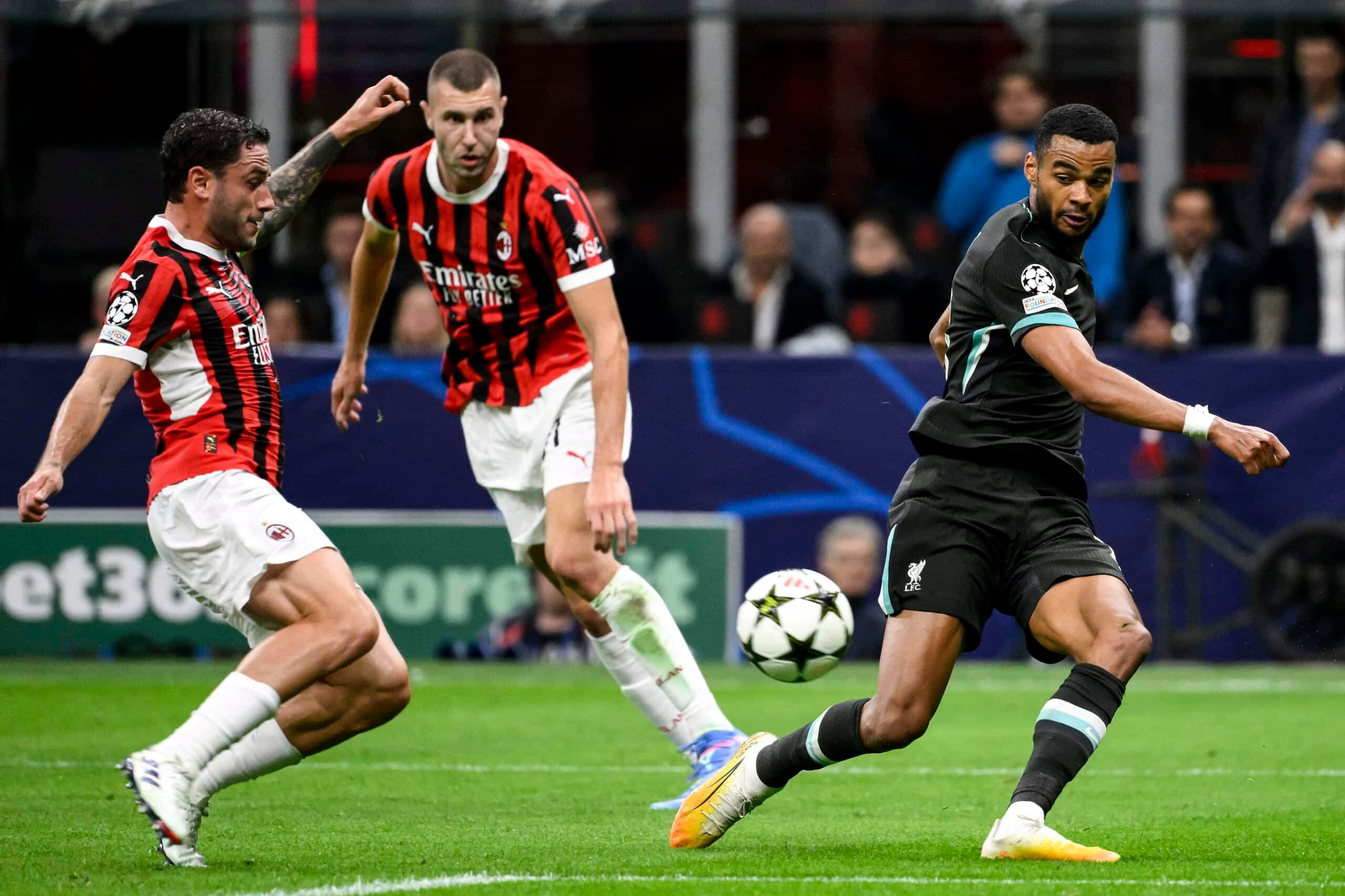Report: Manchester United interested in move for AC Milan star