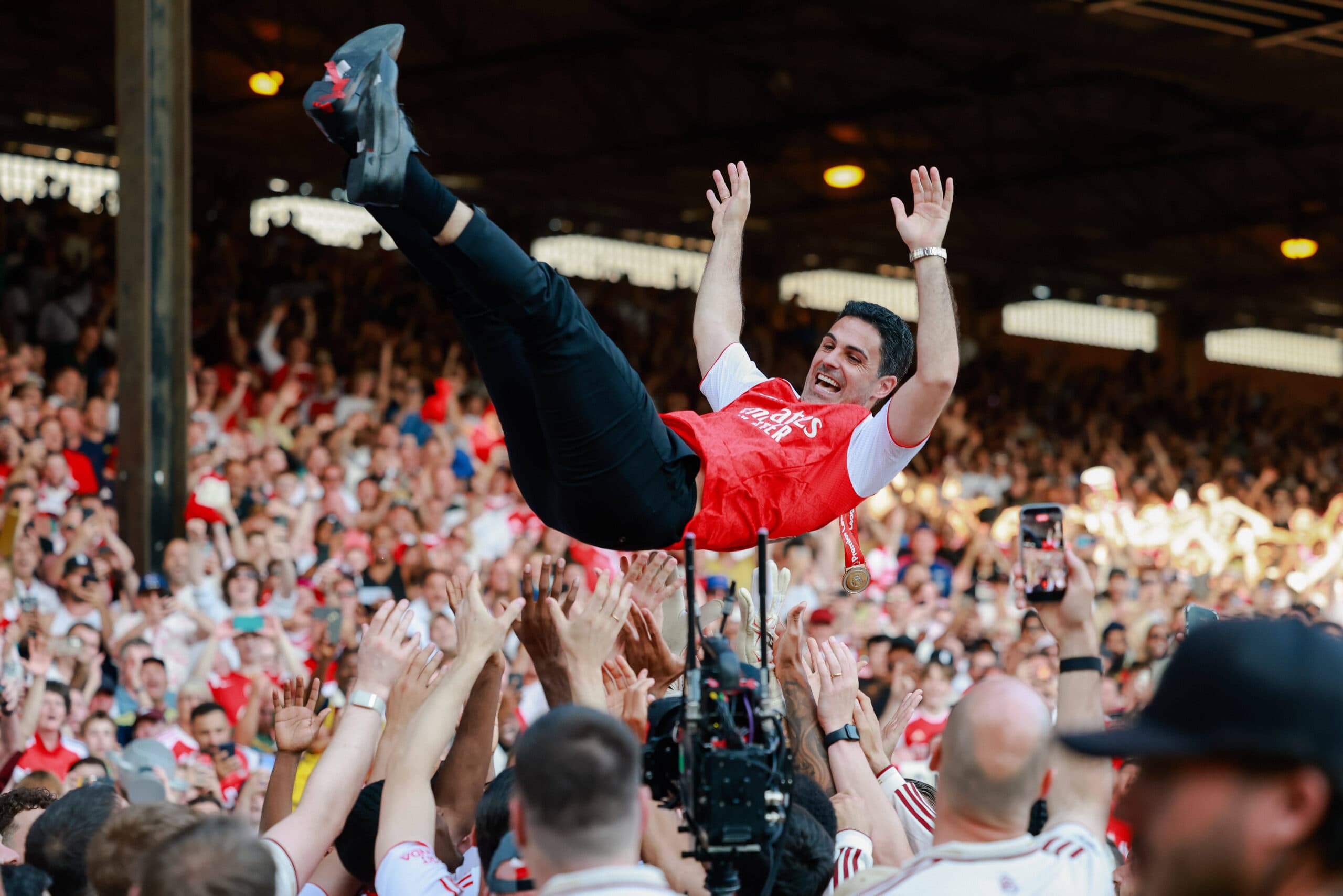 Arsenal hoping to make headway on multiple deals