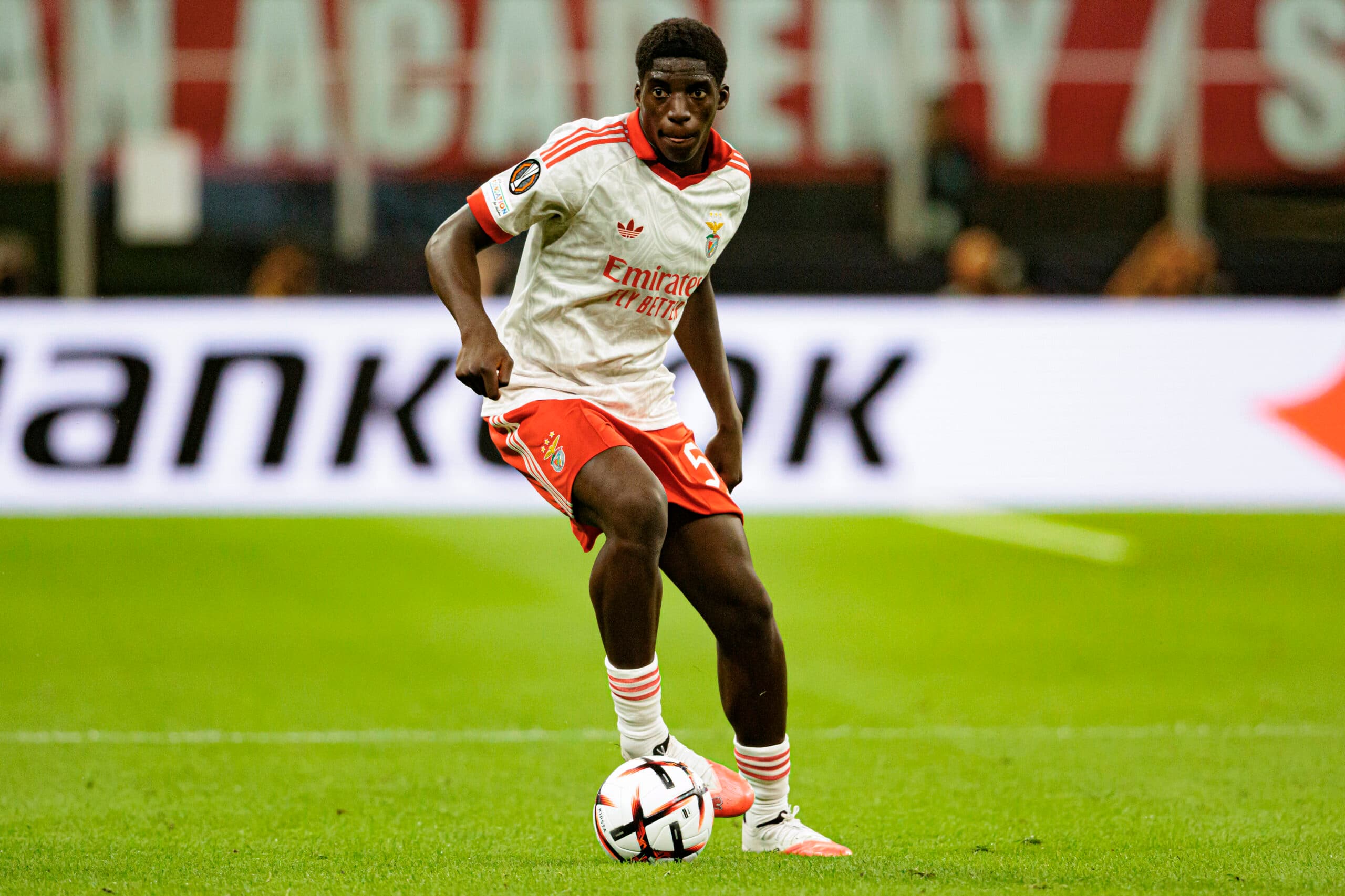 Chelsea could trigger £38m clause to sign new defender