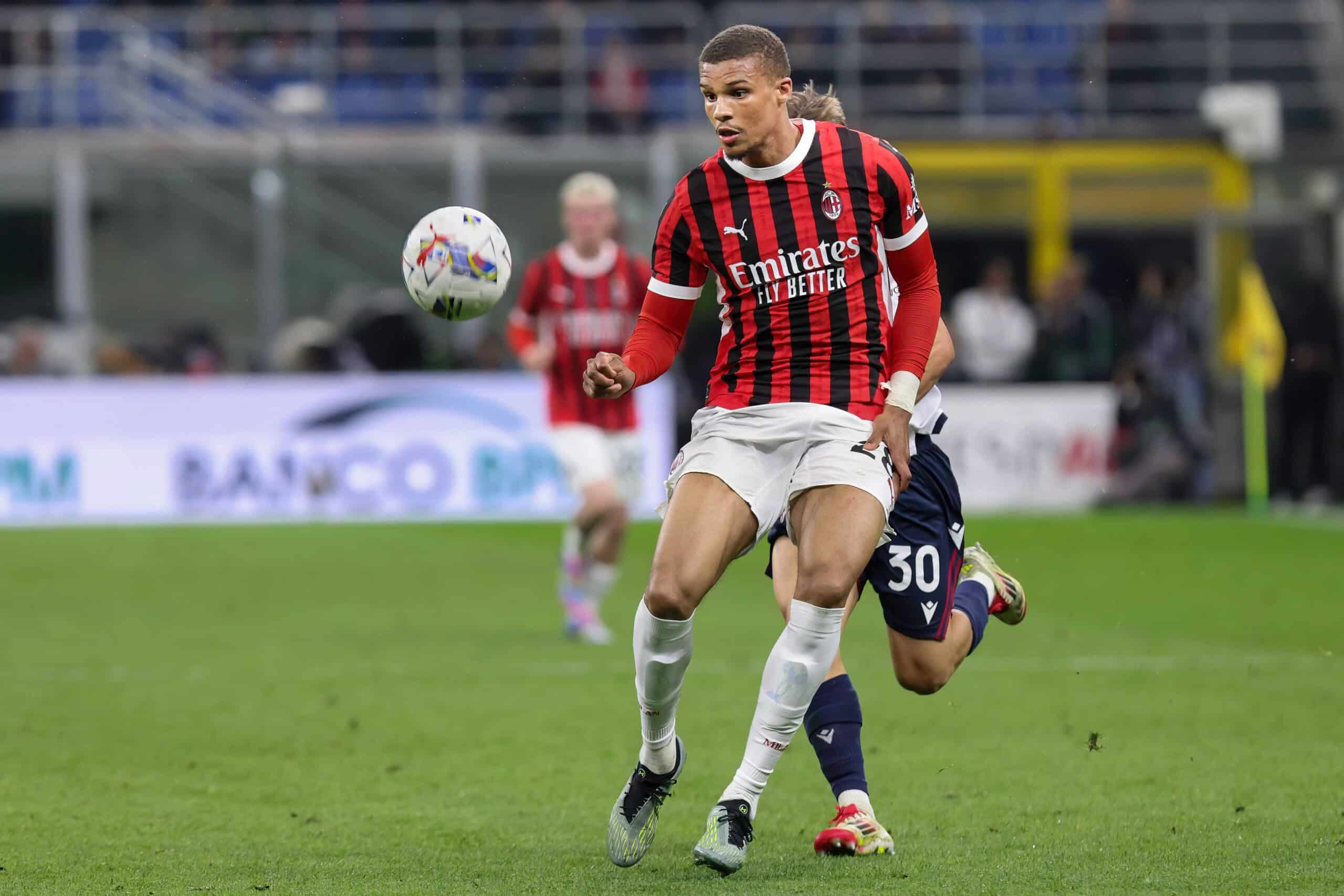 Liverpool and Manchester United monitoring Premier League defender