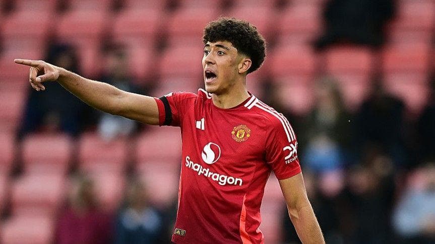 Romano: Everton Interested in Man United Young Striker