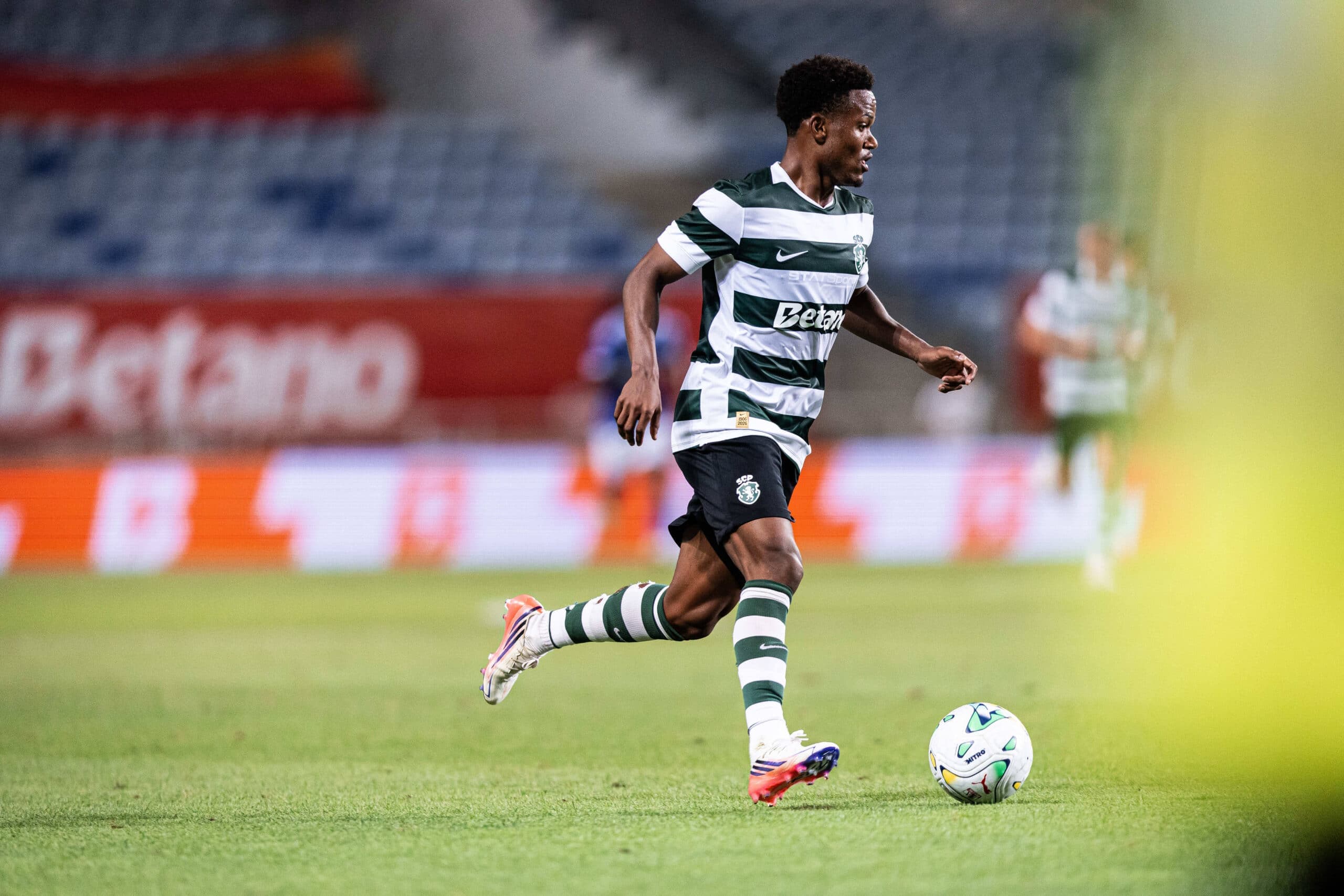 Report: Sunderland leading the race to sign 25-year-old forward