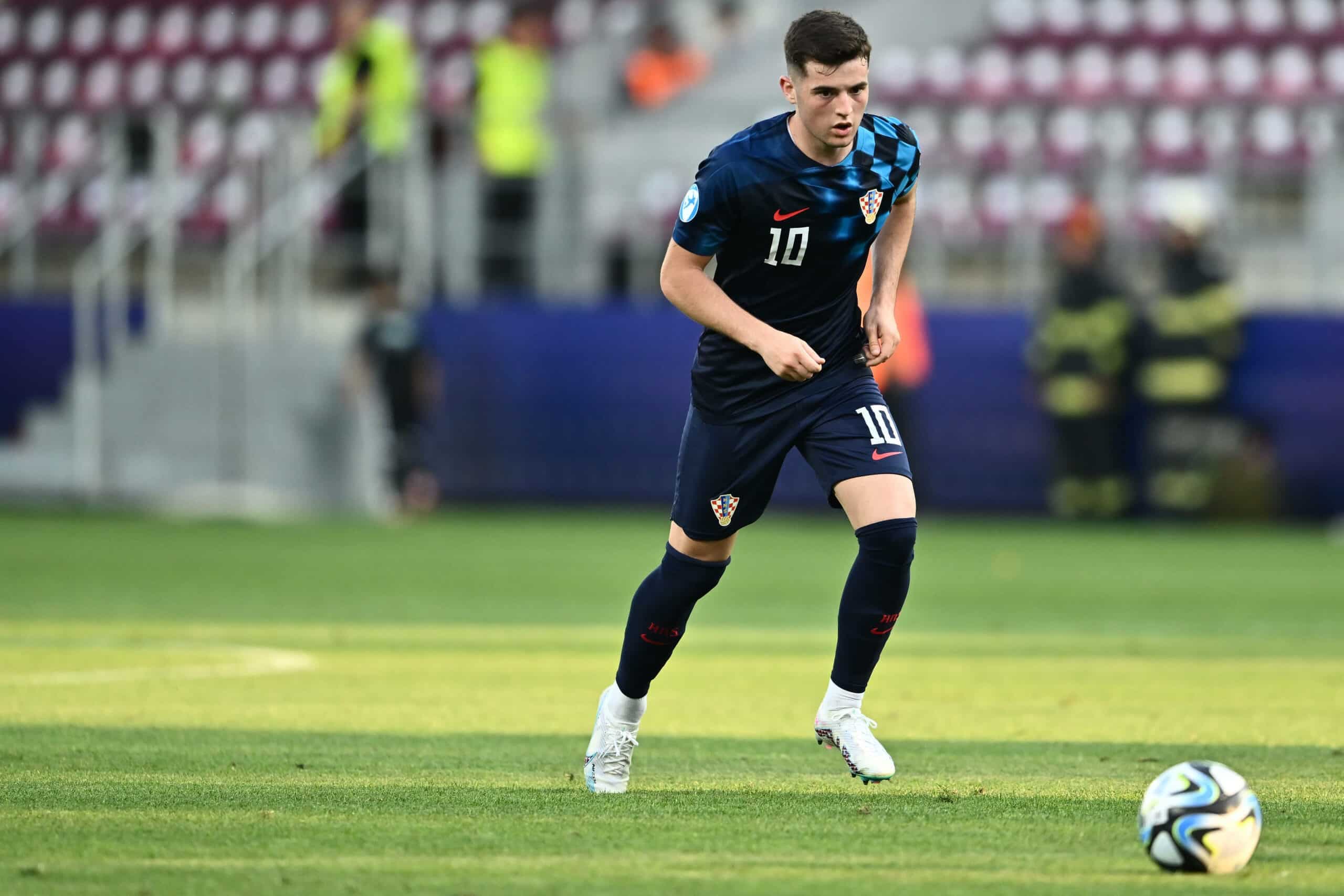 Report: Aston Villa ready to push hard to sign World Cup wonderkid