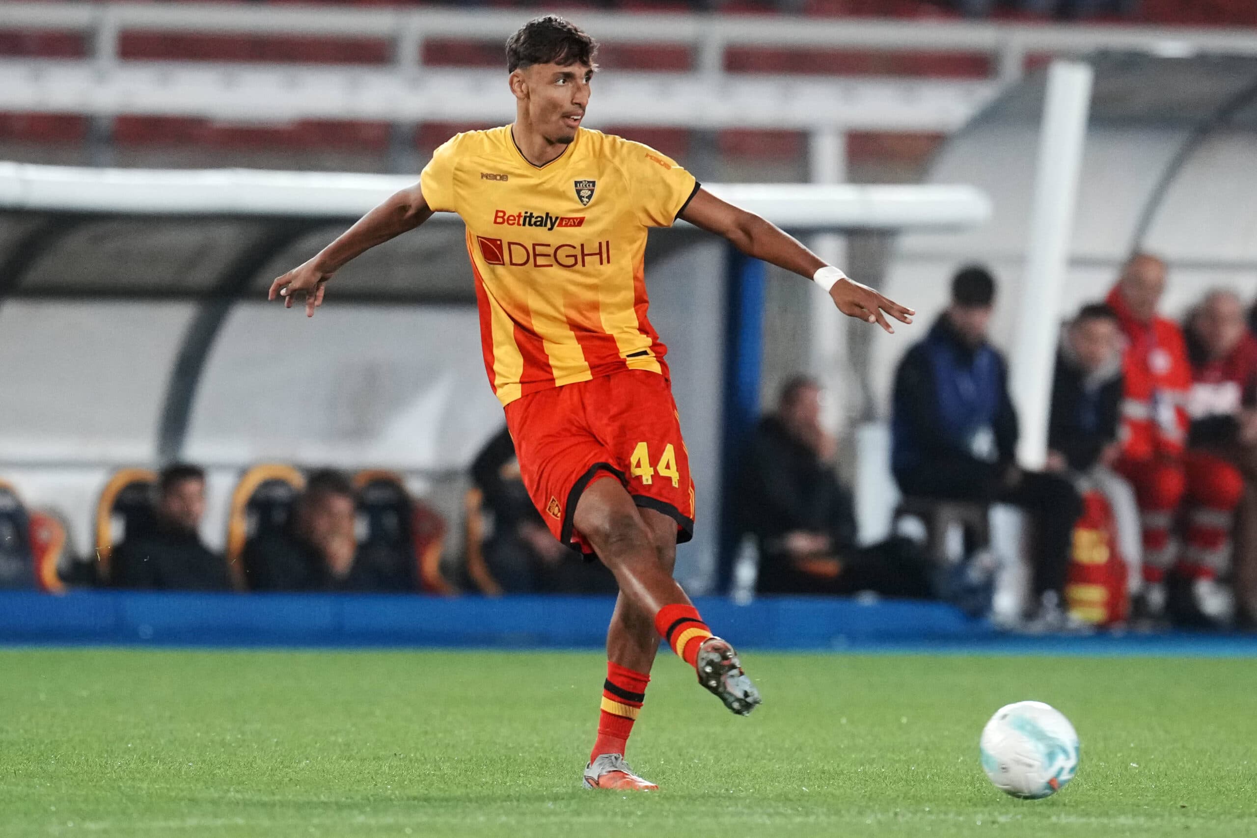 Bournemouth Learn Price For Lecce Star