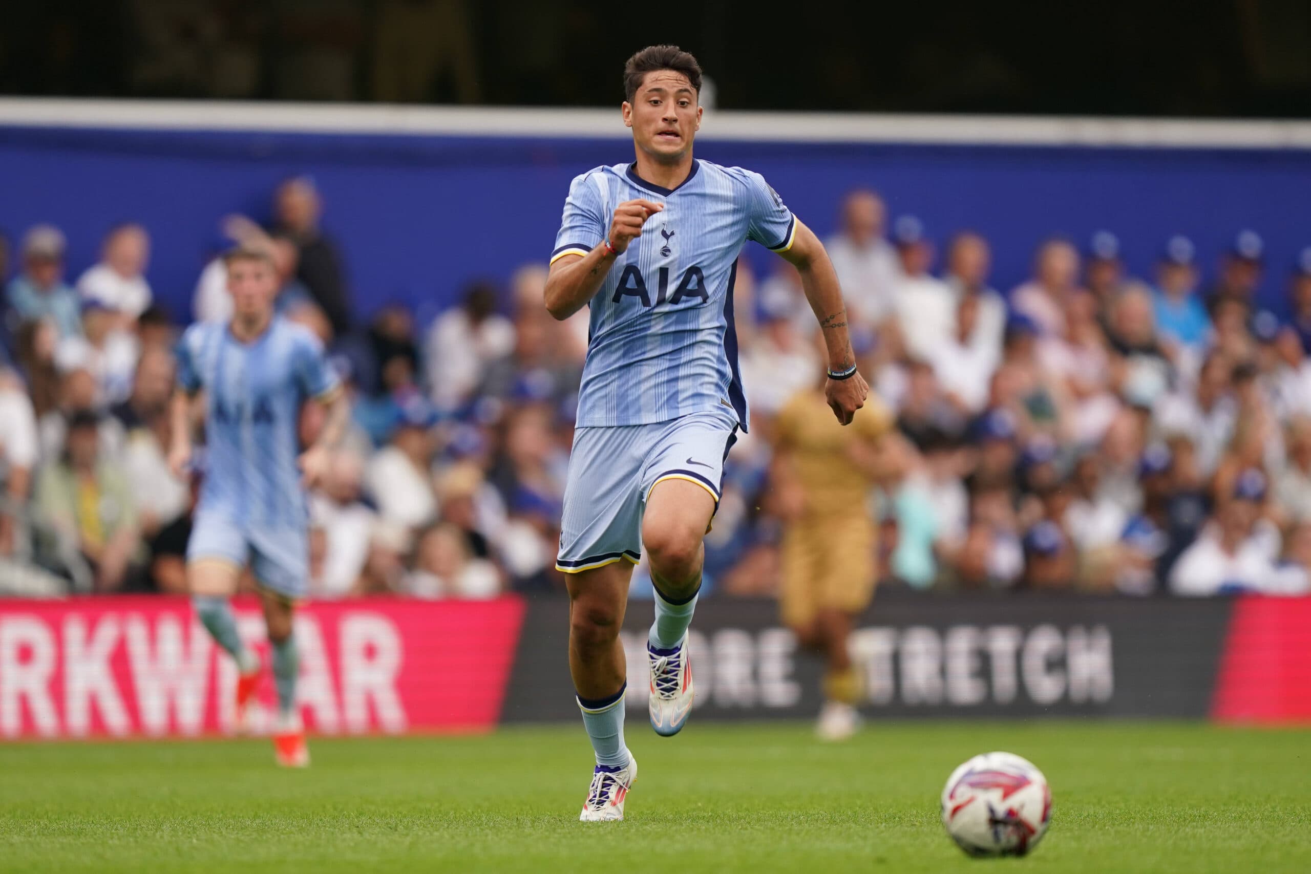 Sky Sports: Tottenham Hotspur star leaves in £8m move