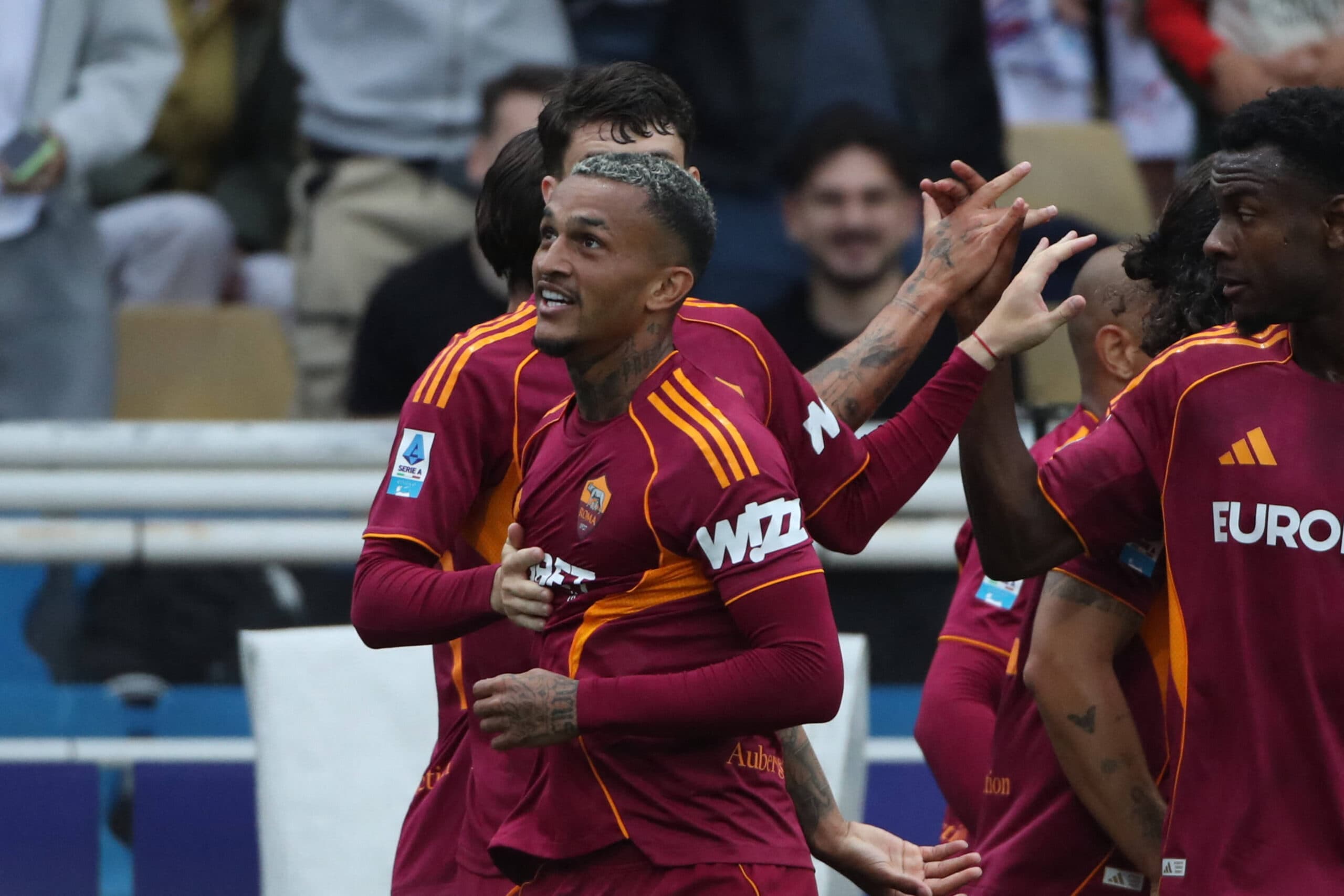 Report: Man City considering move for €30m defender