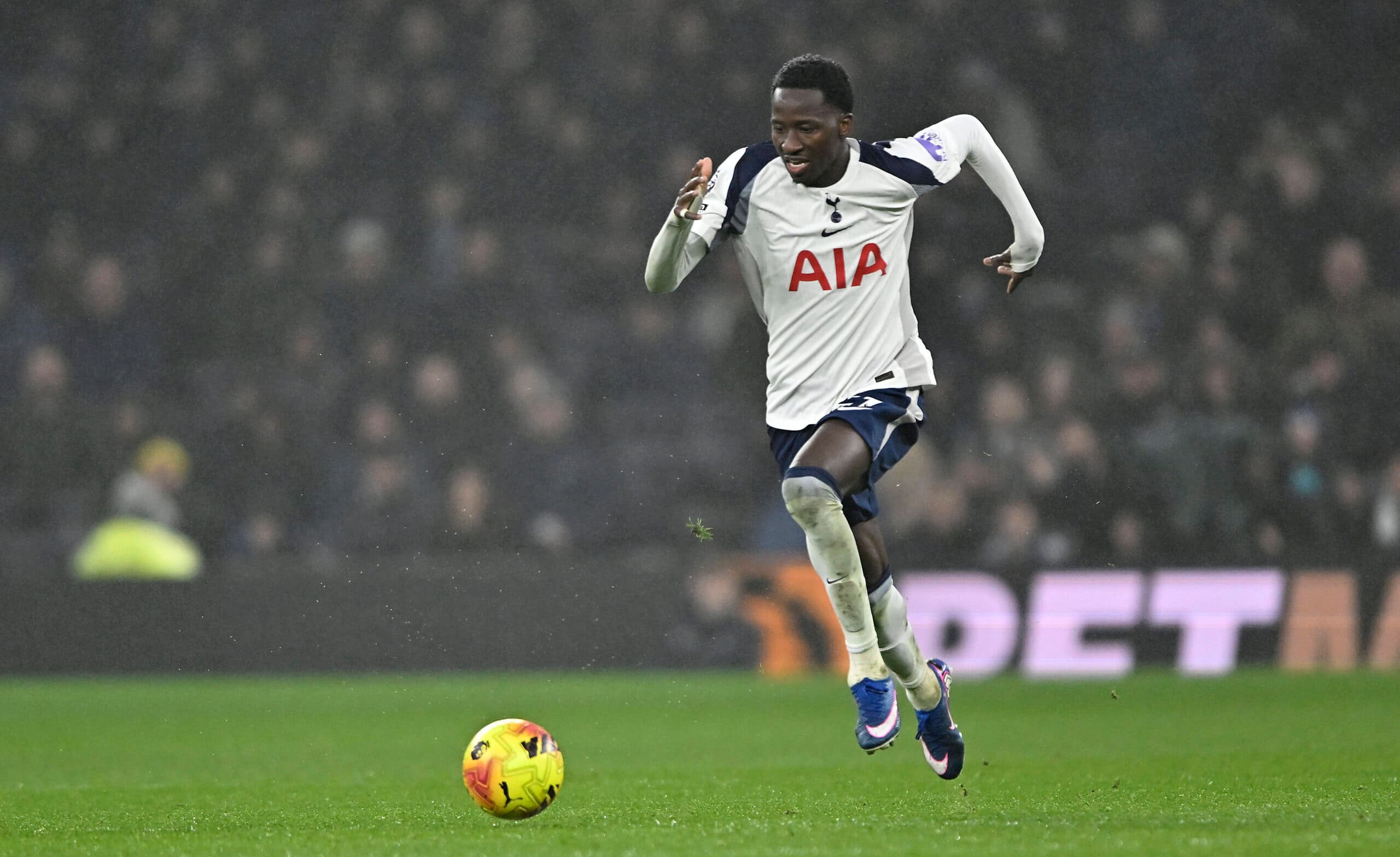 Report: Tottenham Hotspur set to allow midfielder to leave for close to £50m