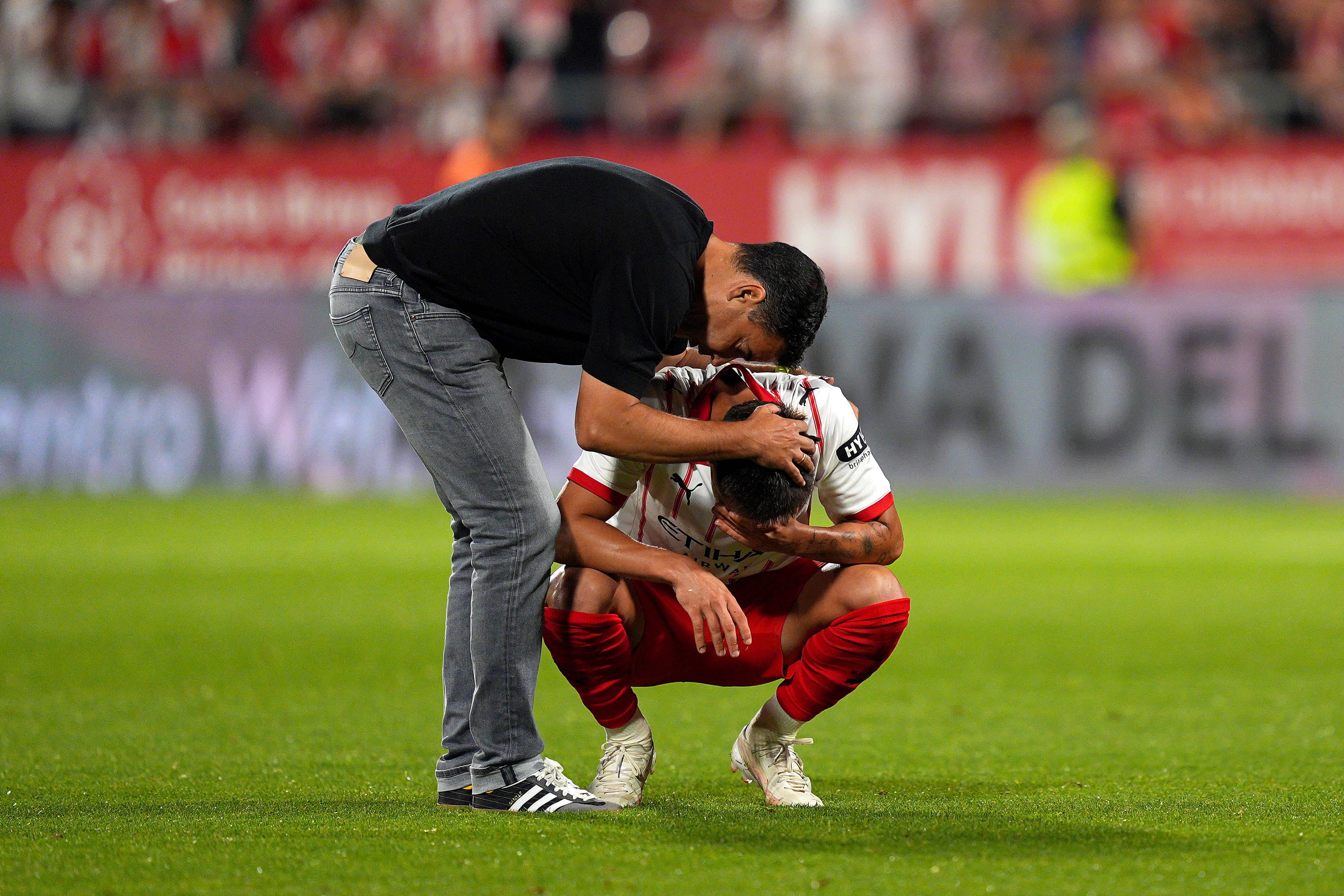 Ajax set to appoint La Liga manager as exit confirmed by club