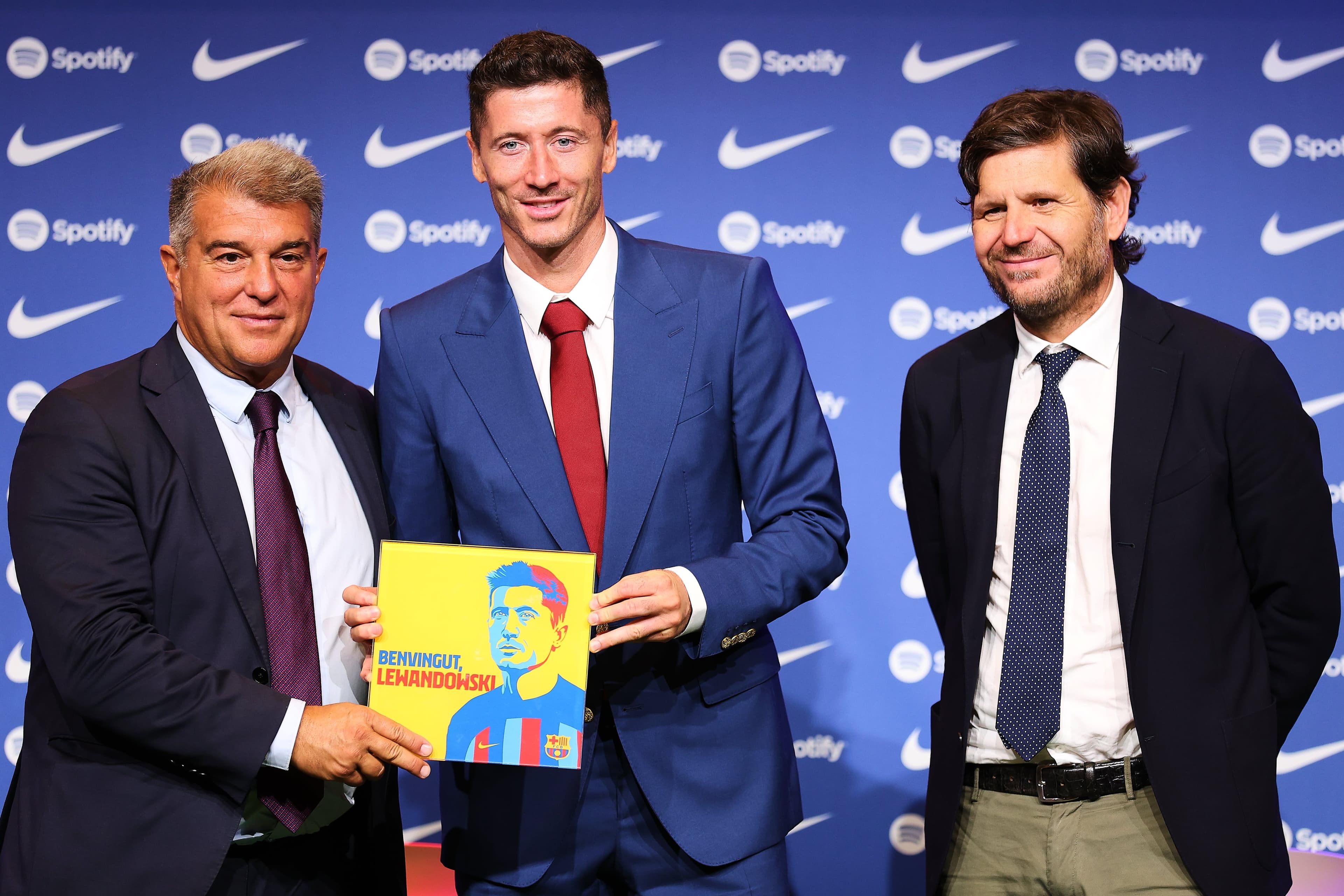 Robert Lewandowski exit puts Barcelona on the verge of return to La Liga 1:1 rule