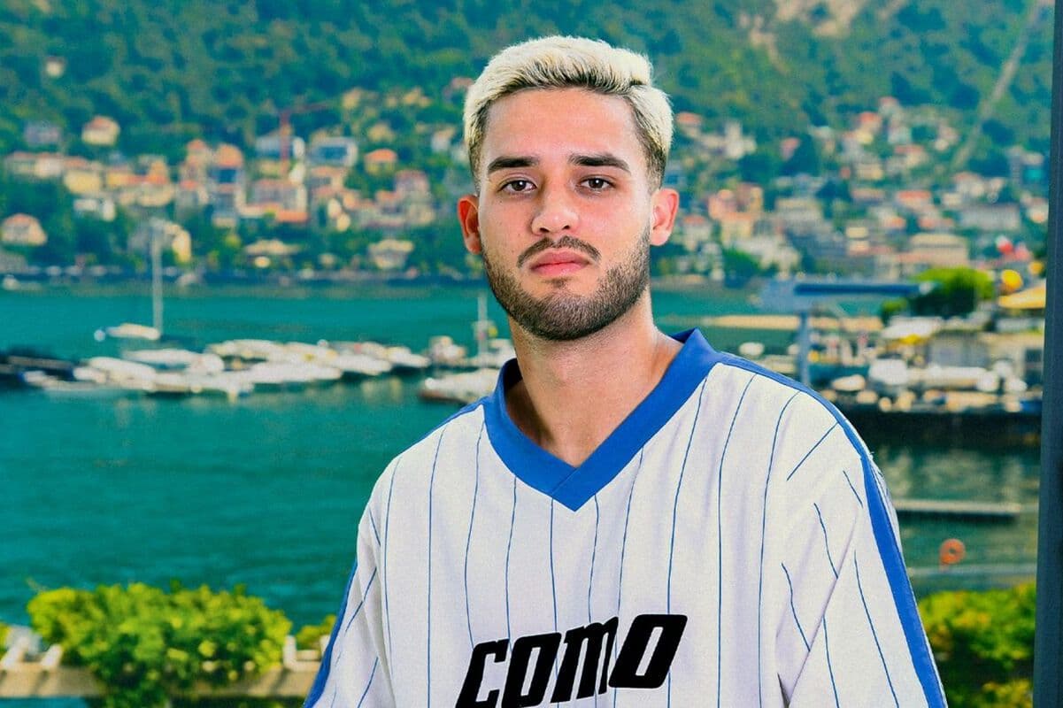 Official: Como sign Couto from Borussia Dortmund for 2026-27