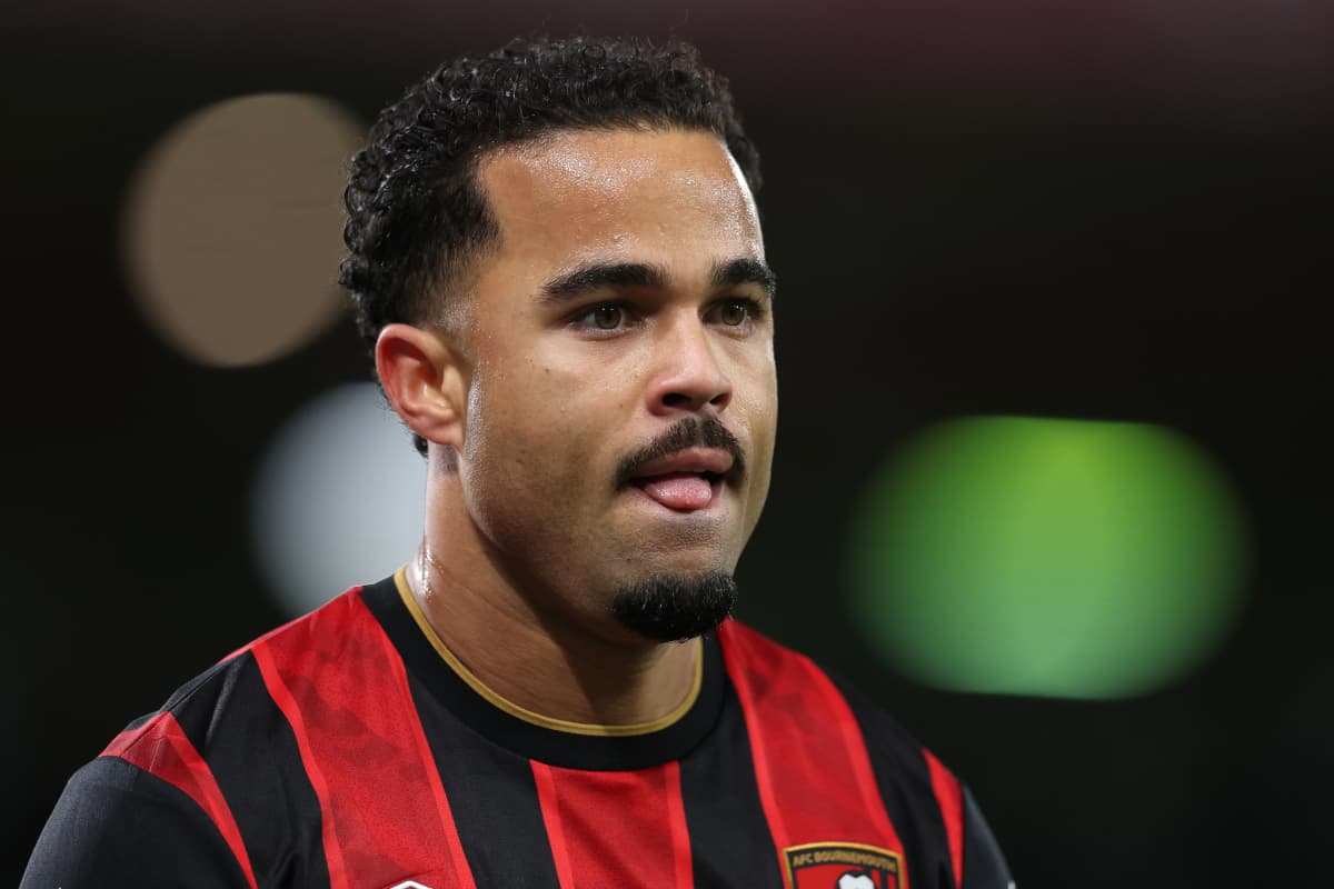 Report Kluivert on Juventus radar after impressing at Bournemouth