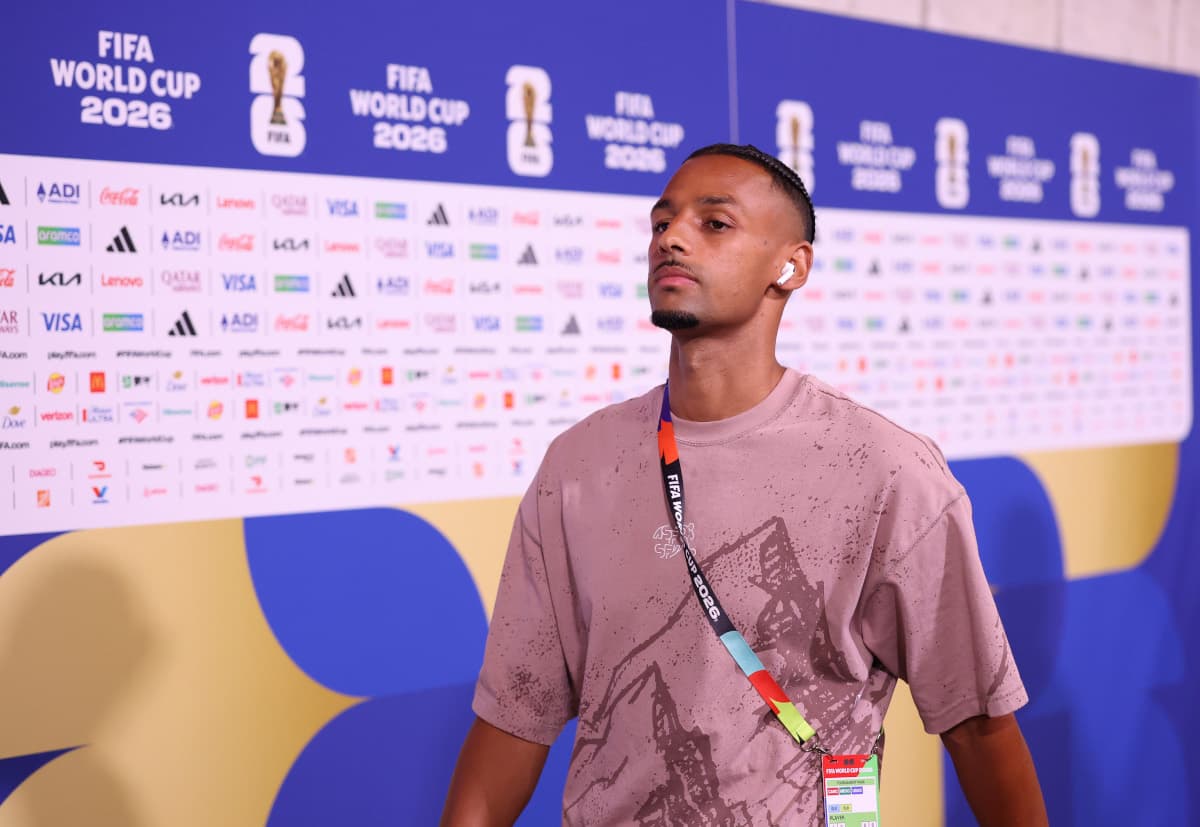 Switzerland international Sow arrives for Genoa medical after €4m agreement