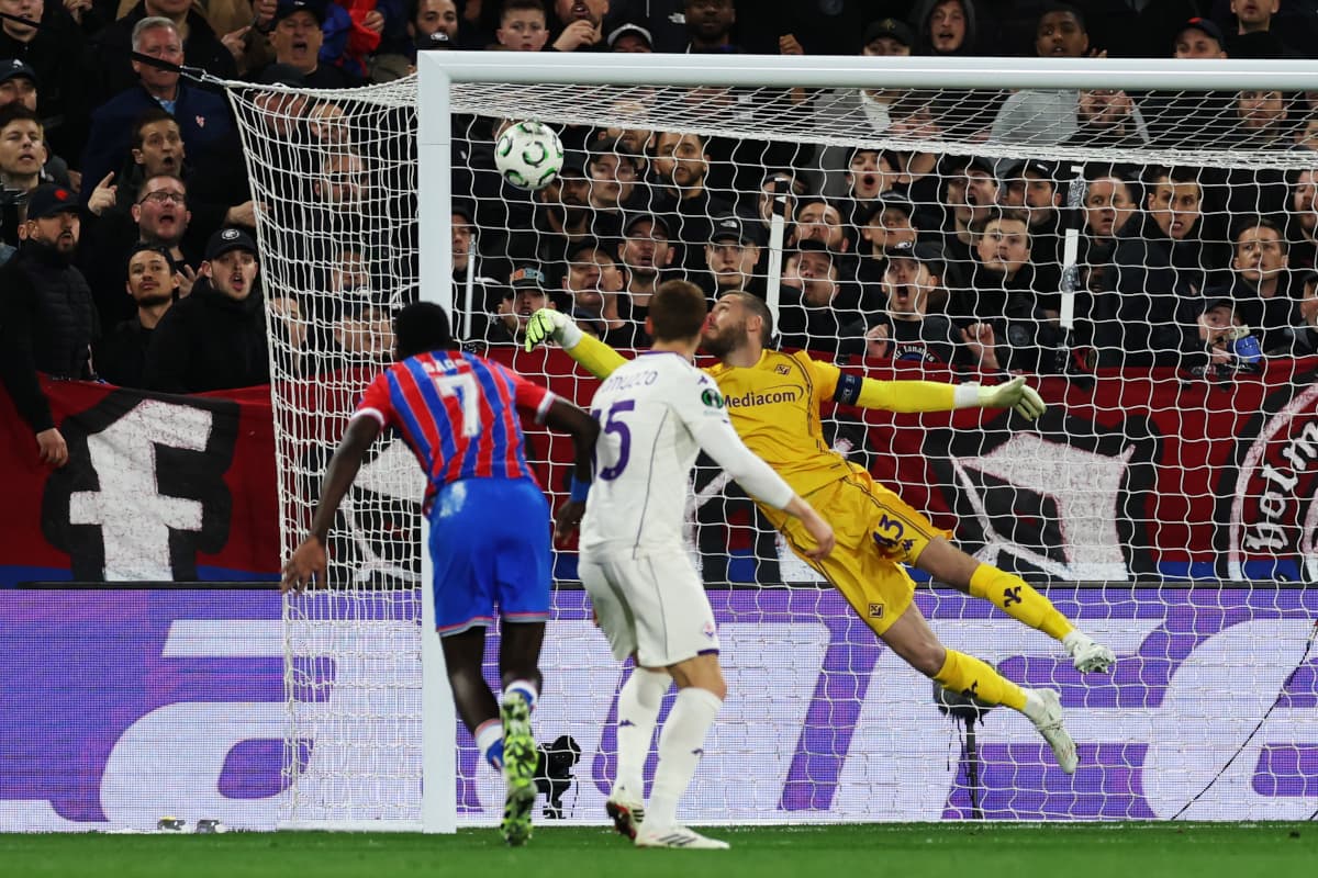 Report De Gea would only betray Fiorentina for Manchester United
