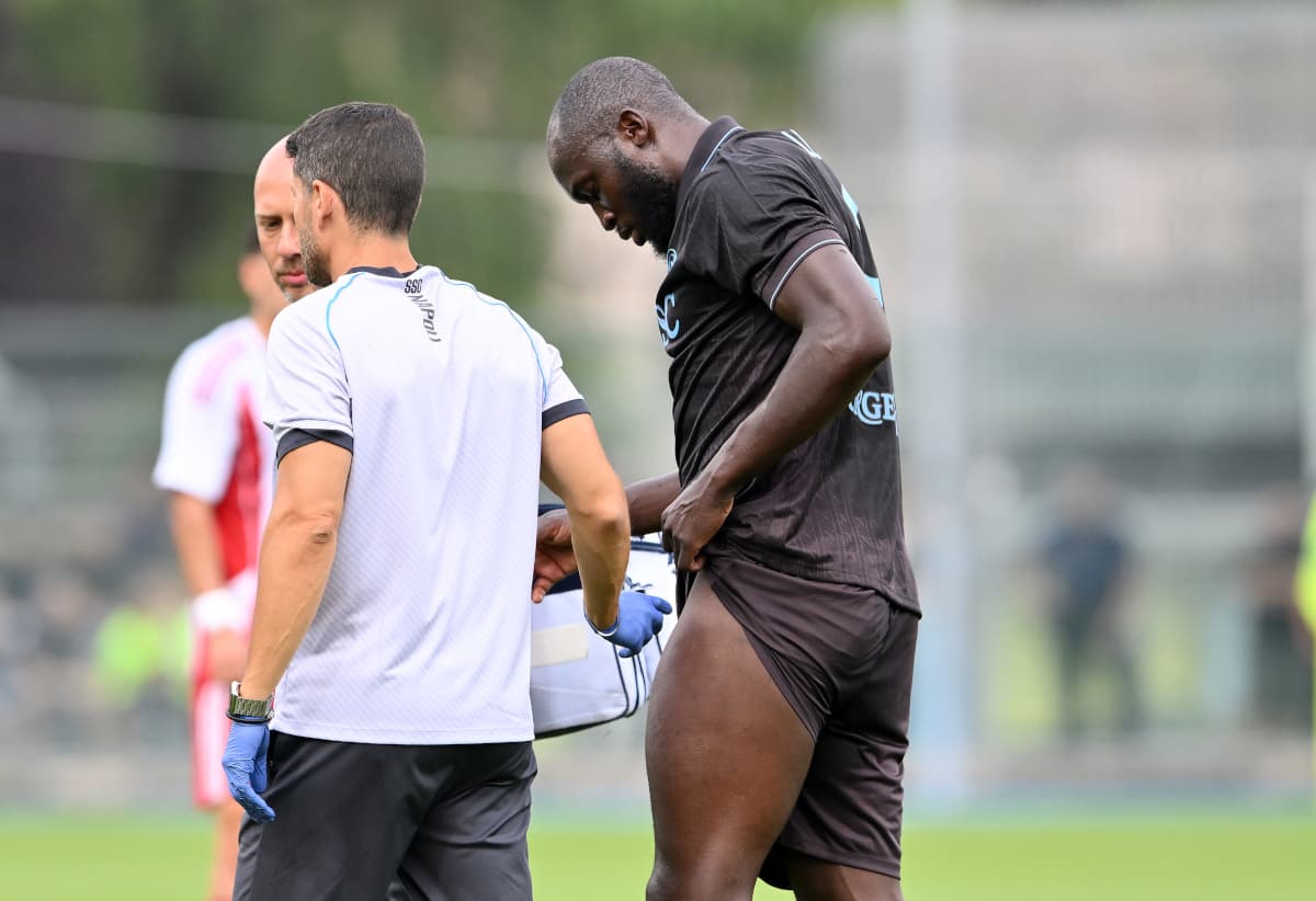 Lukaku must have intensive Fenerbahce medical, Napoli share €6m fee with Chelsea