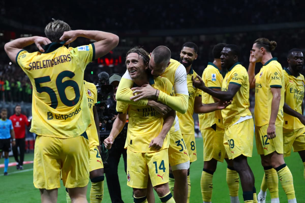 Transfer round-up: Milan done deal and double contract extension, Roma in Nusa talks