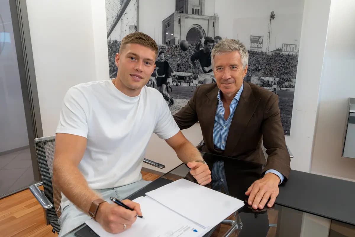 Official: Dovbyk joins Bologna from Roma with permanent option