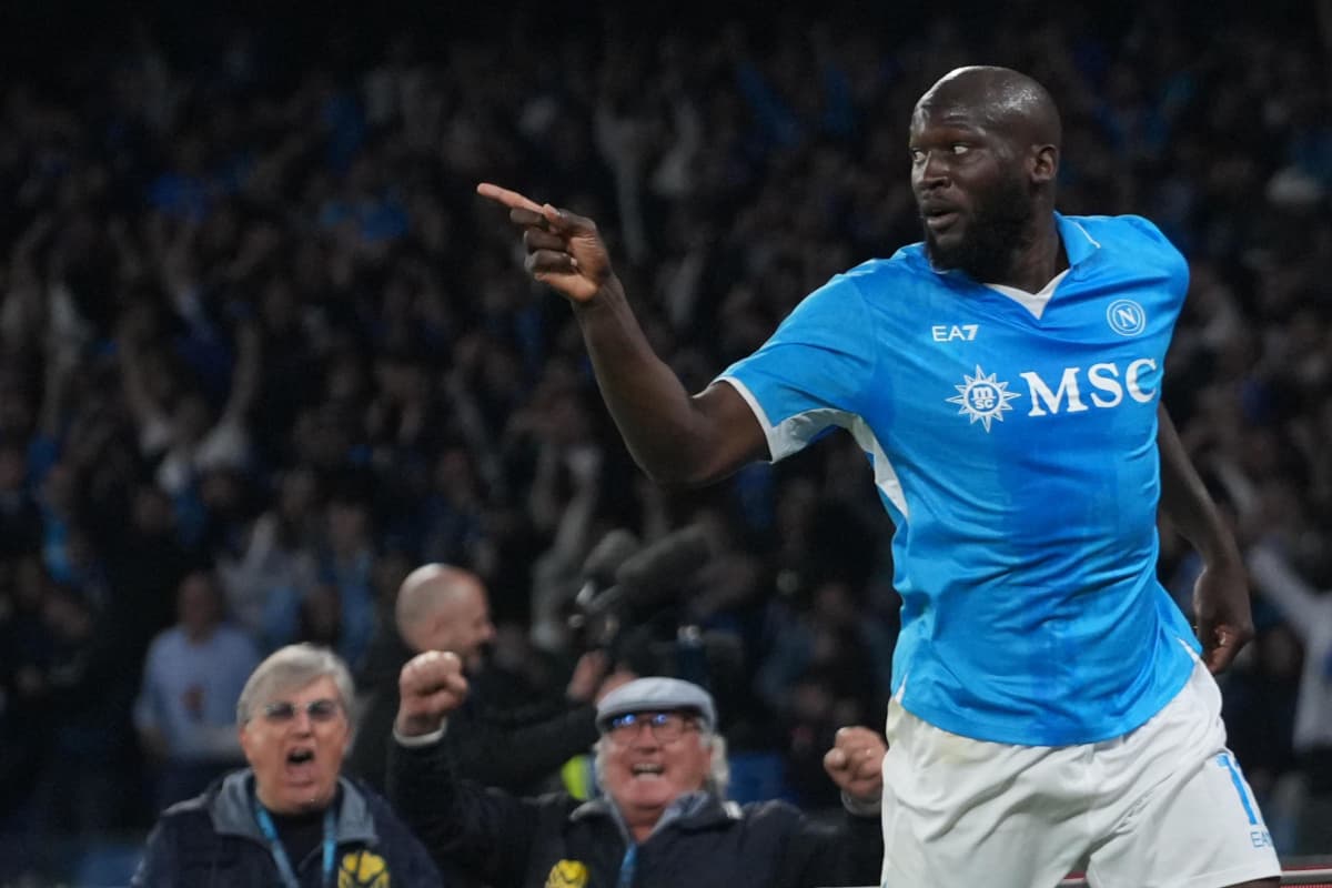 Lukaku leaves Napoli to return to Belgium again, club seeking sale