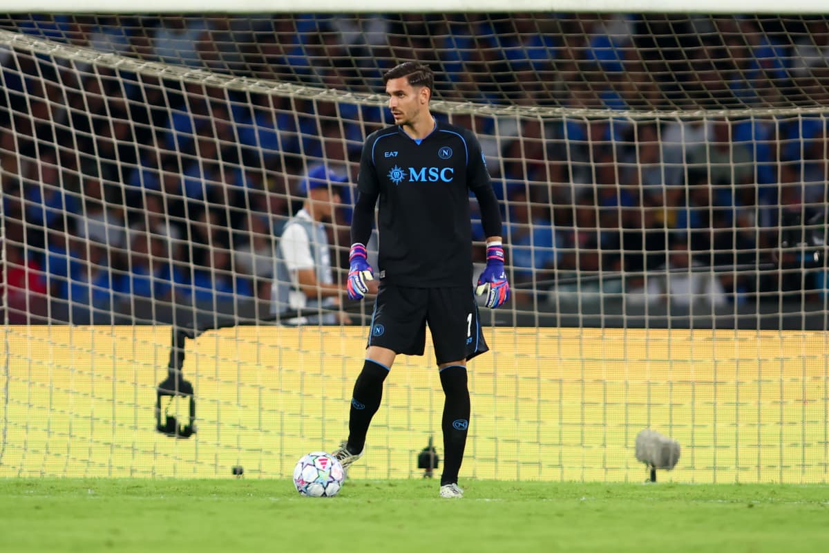 Napoli’s Meret suffers injury in Arsenal Champions League clash
